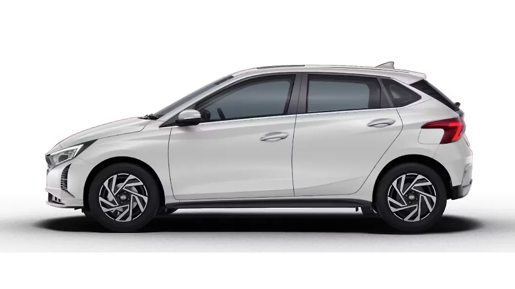 Hyundai i20 MT Petrol 2026 - Self Drive Car Rental Bangalore